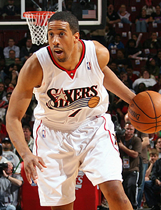 特別是防守 特別是防守