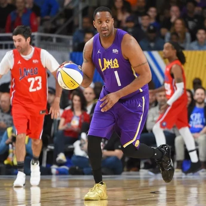 费尔南德斯 费尔南德斯